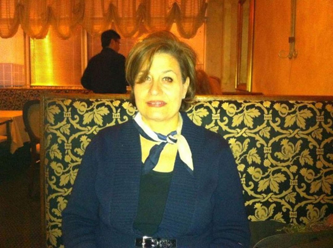 Jo Anne Esfahani's album, Profile Pictures