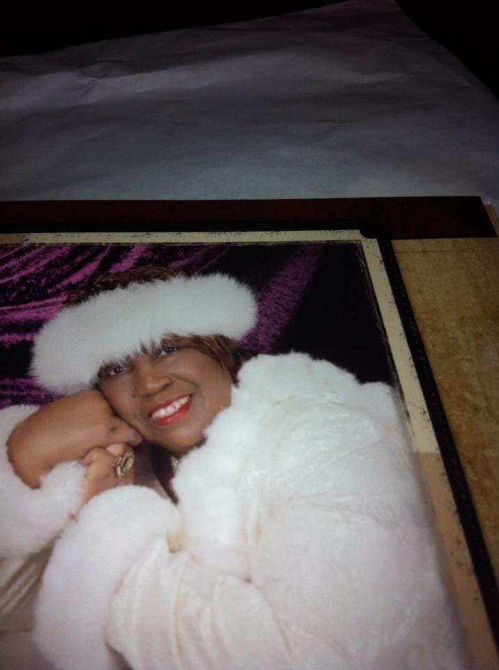 Selandra Spigner-Russell's album, Mobile Uploads