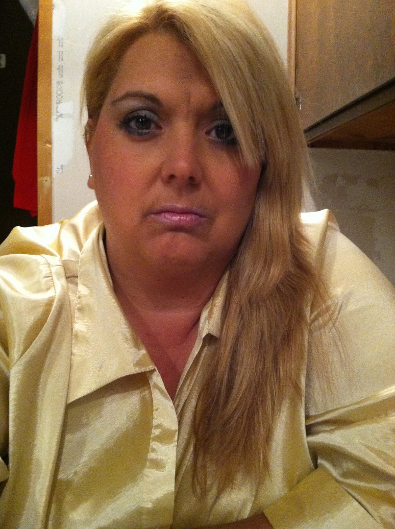 dana owens' album, Profile Pictures