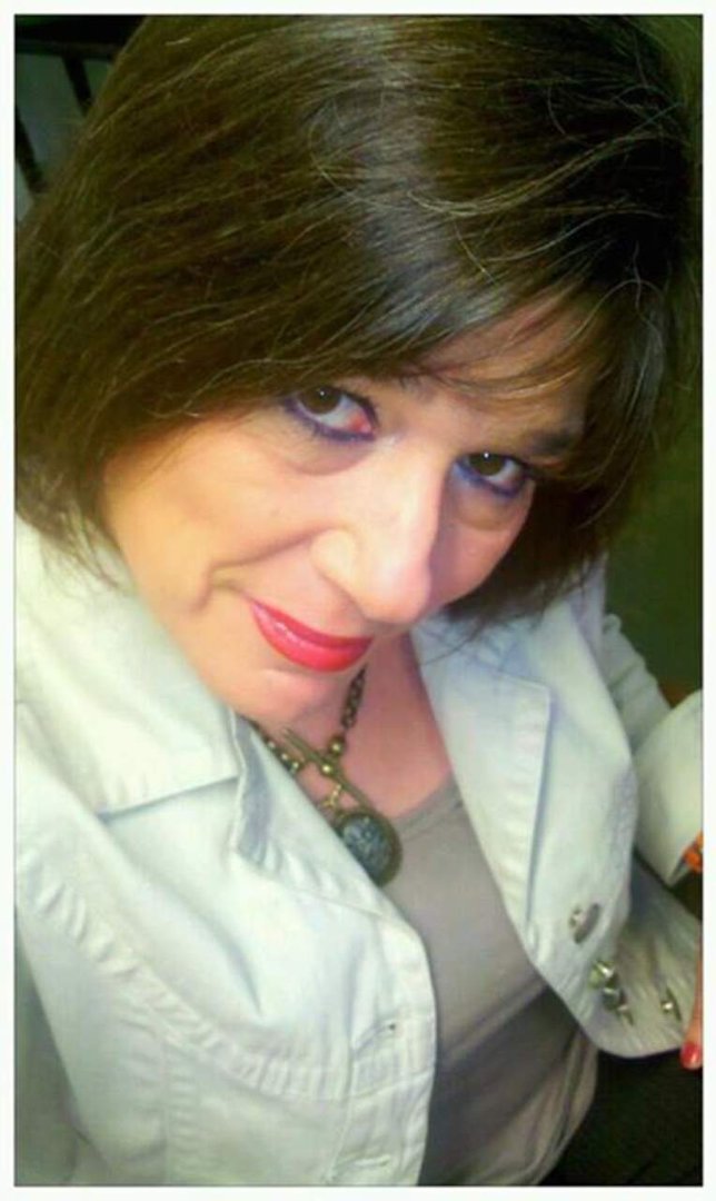 Beth weiand's album, Profile Pictures