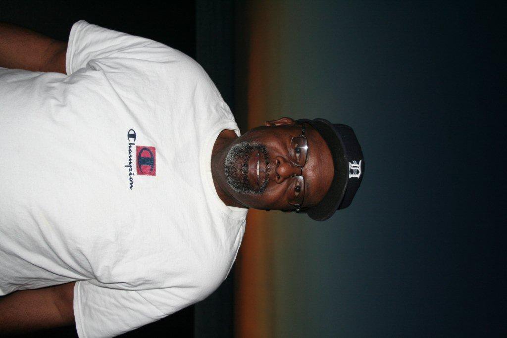 Roscoe Thomas' album, Profile Pictures