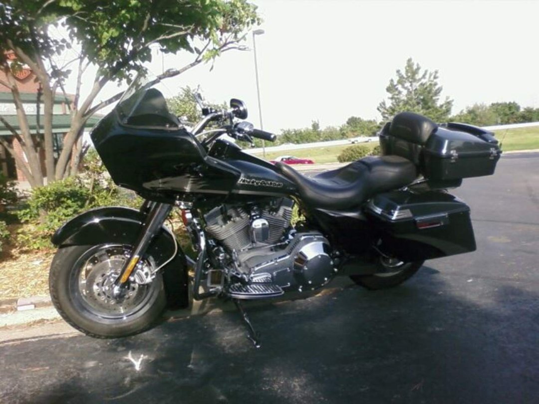 Daniel McClane's album, Motorcycle - 2001 CVO Screaming Eagle Road Glide