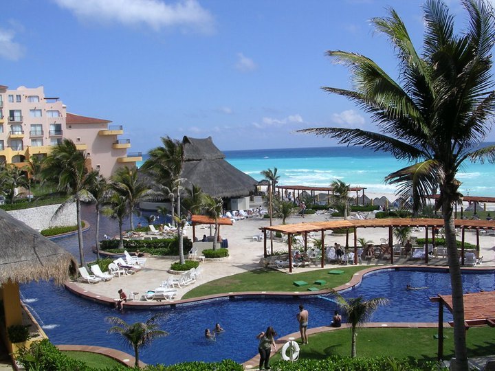 Nancy Hall's album, Mark's Cancun pictures, February, 2011