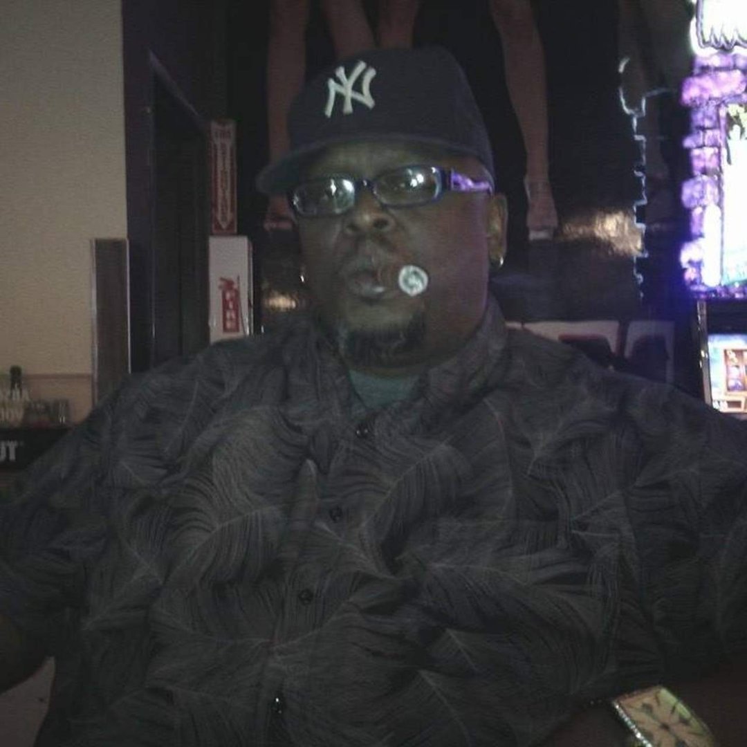 bobby brooks' album, Profile Pictures