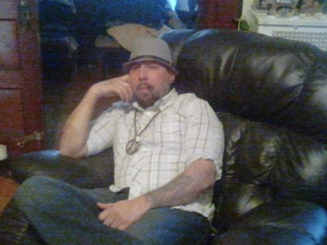 Alex Machete's album, Mobile Uploads