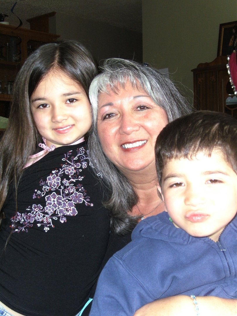 Sharon Lopez's album, Profile Pictures