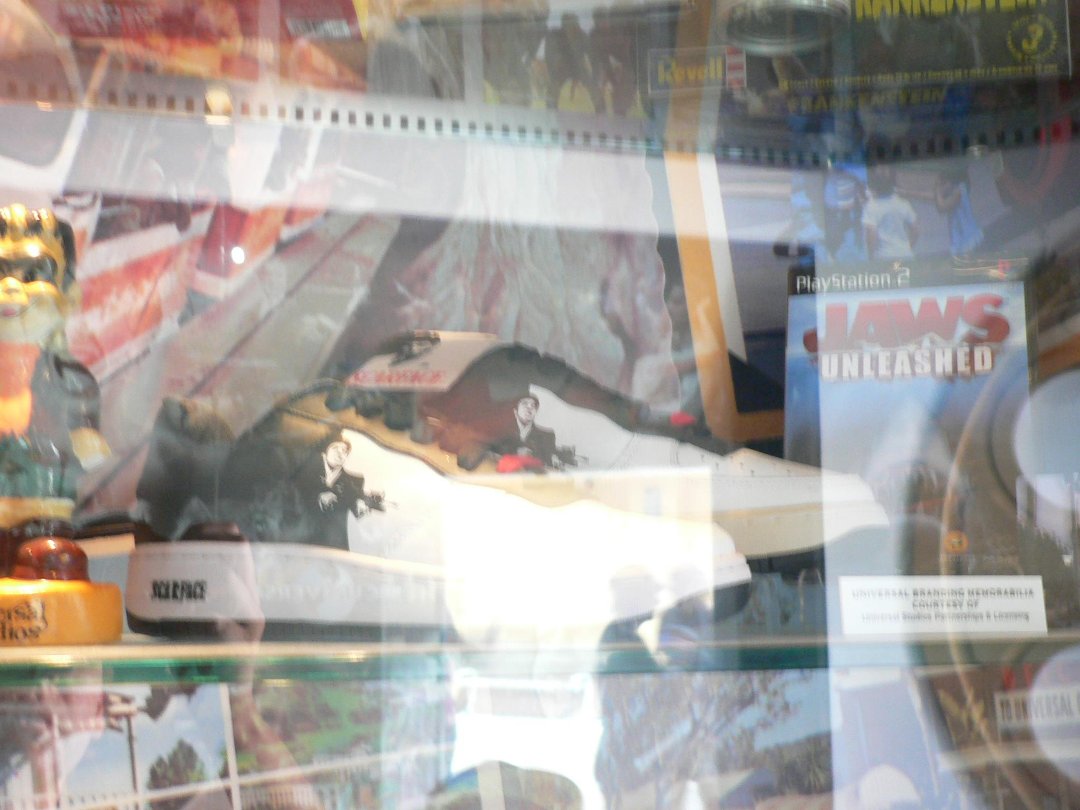 Devon Merritt's album, Disney land & Universal studios