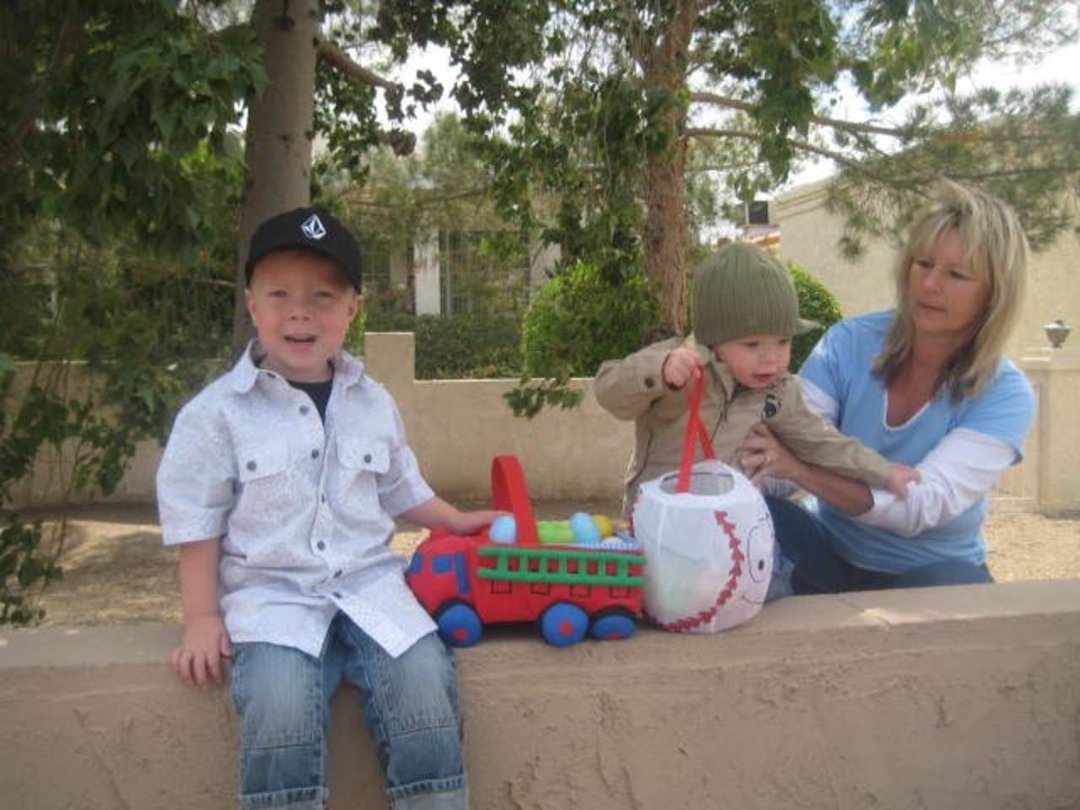 Judy Chamberlain's album, family