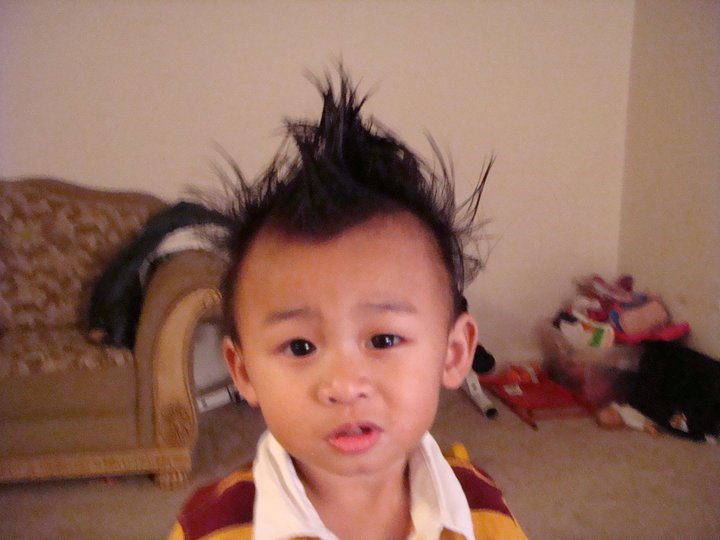 Ravy Tith's album, Profile Pictures