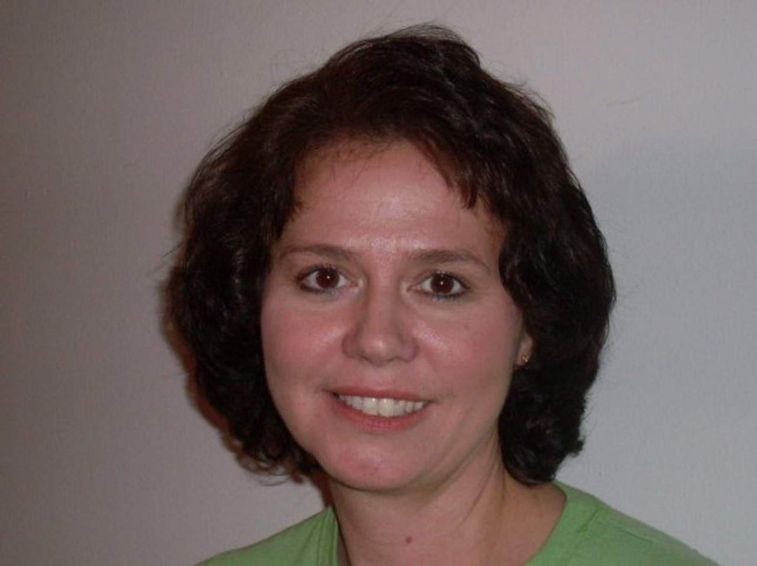 Polly Davis' album, Profile Pictures