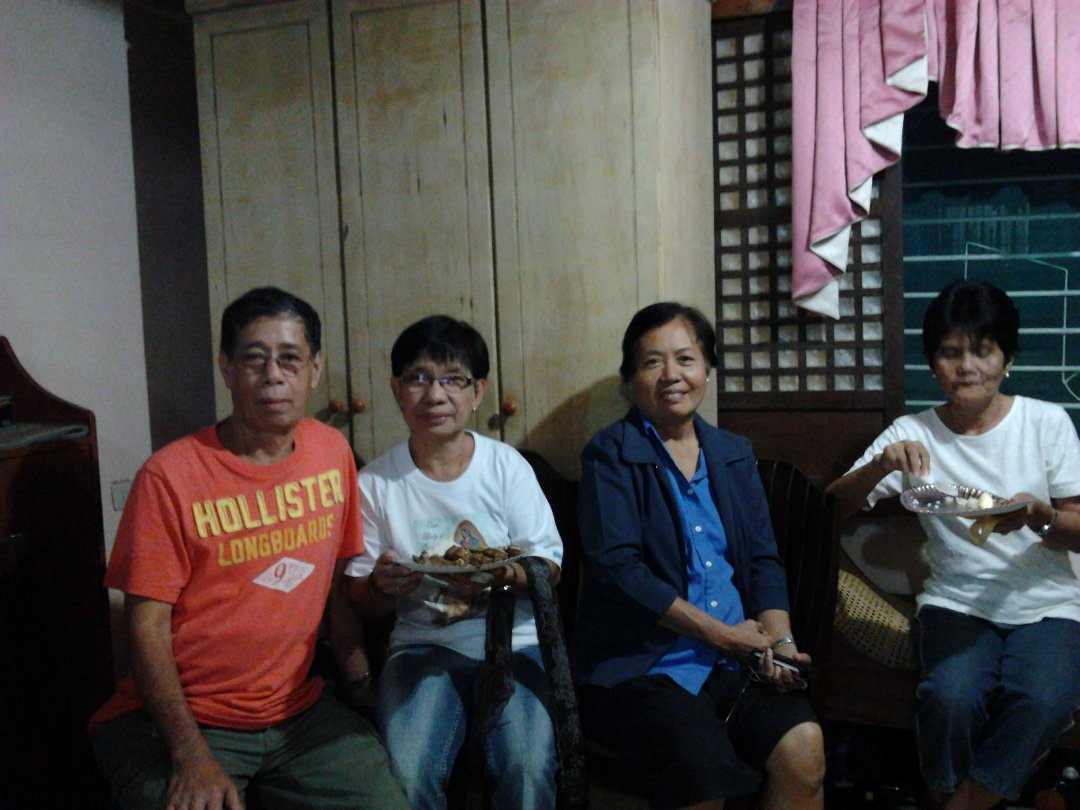 Grace Roxas' album, Mobile Uploads