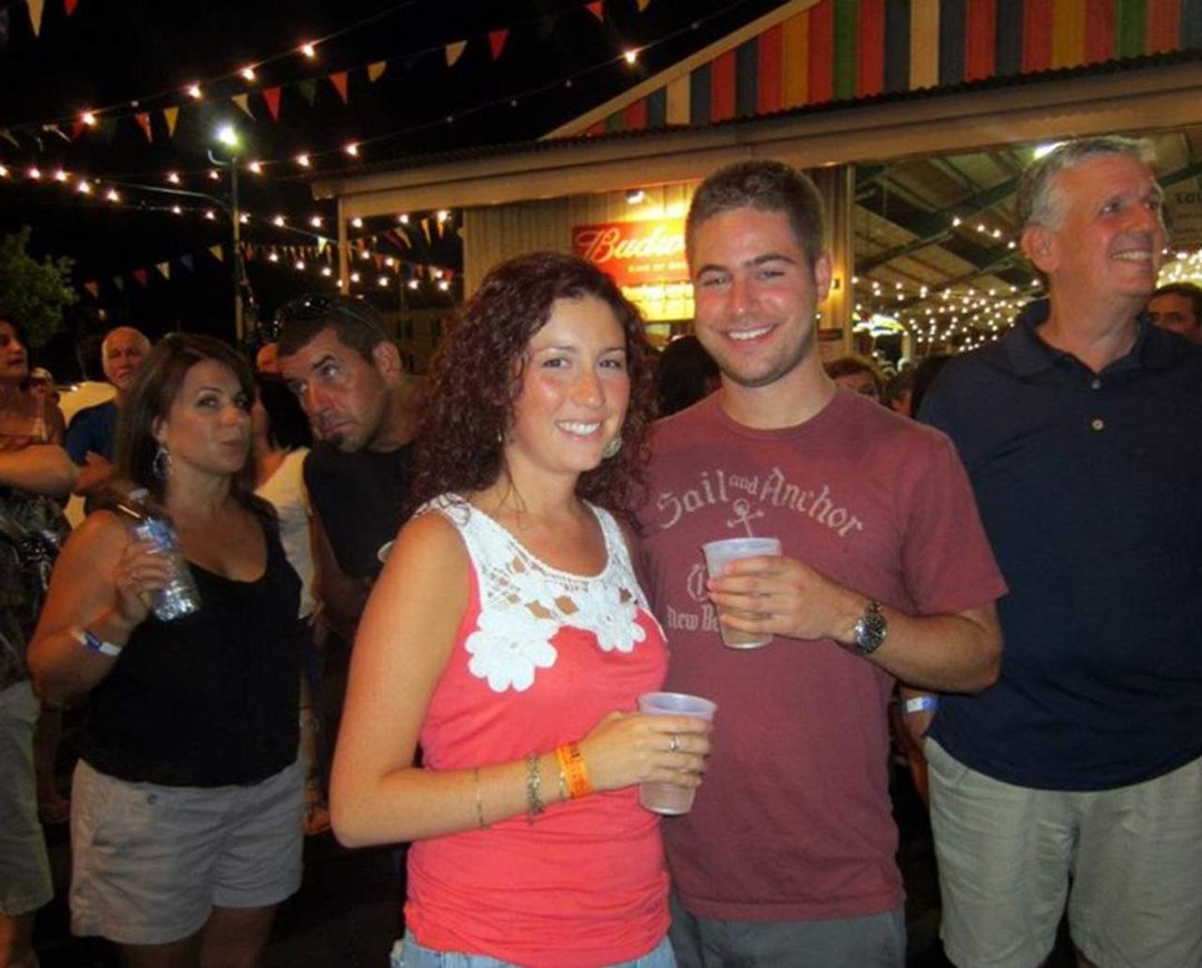Lori Nery's album, got  Madeira ?