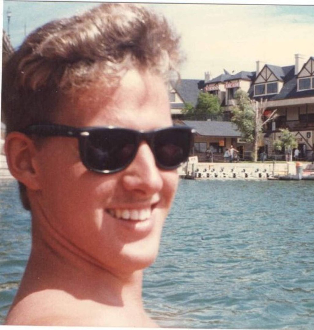 Scott Krieger's album, Profile Pictures