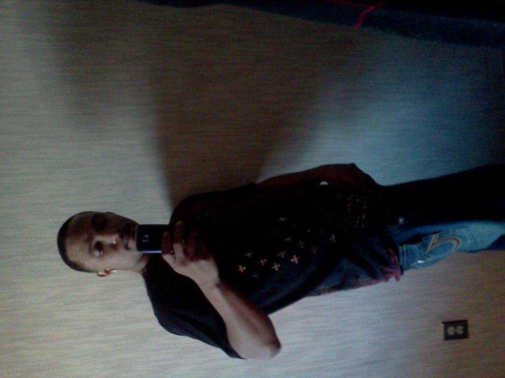 Derrick Maxwell's album, Mobile Uploads