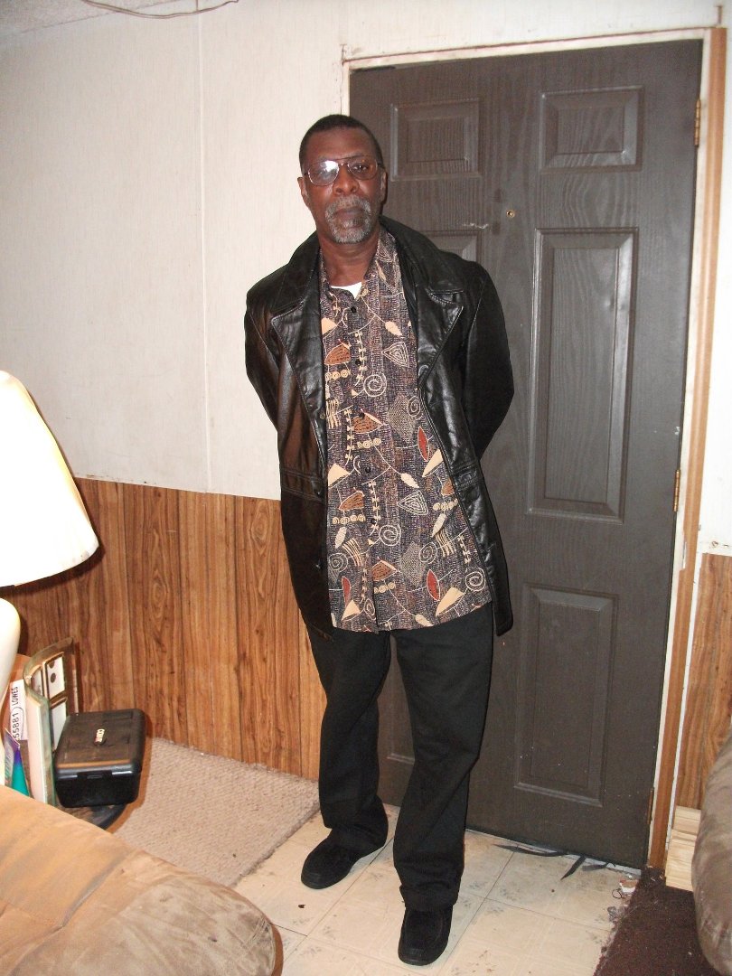 Alvin Loyal's album, Profile Pictures