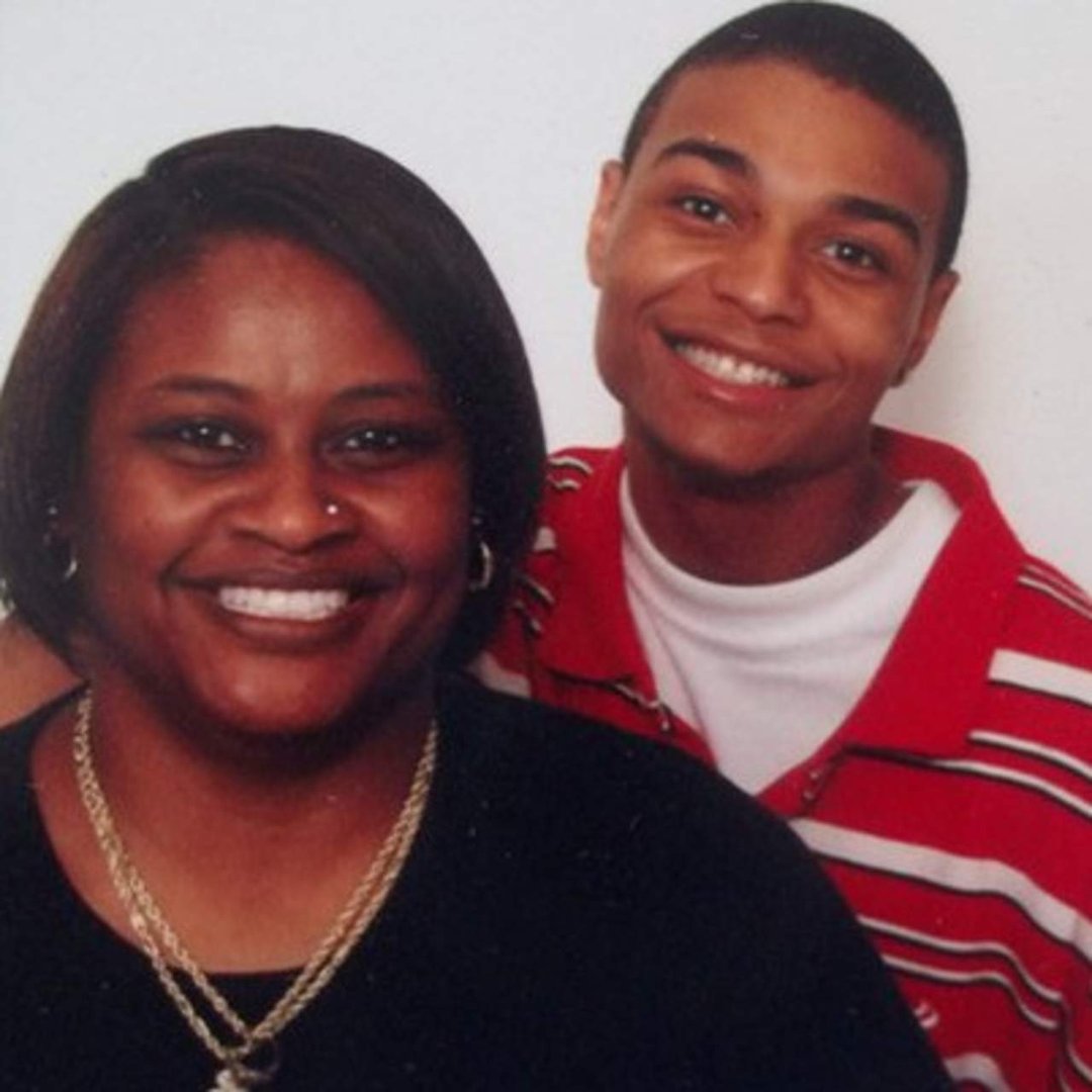 Lenora Johnson's album, Profile Pictures