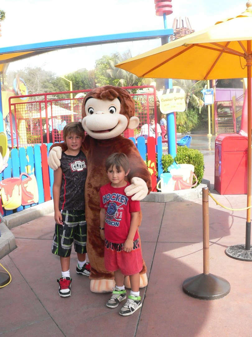 Devon Merritt's album, Disney land & Universal studios