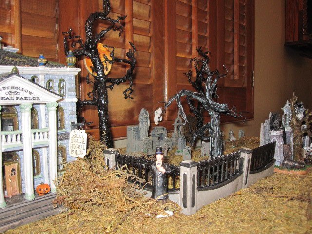 Barbara Fields' album, Spookytown 2012