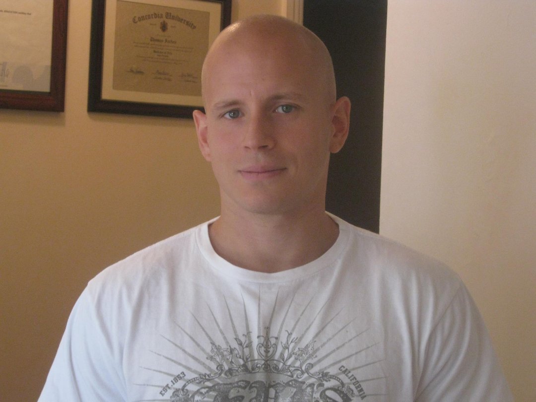 Thomas Forbes' album, Profile Pictures