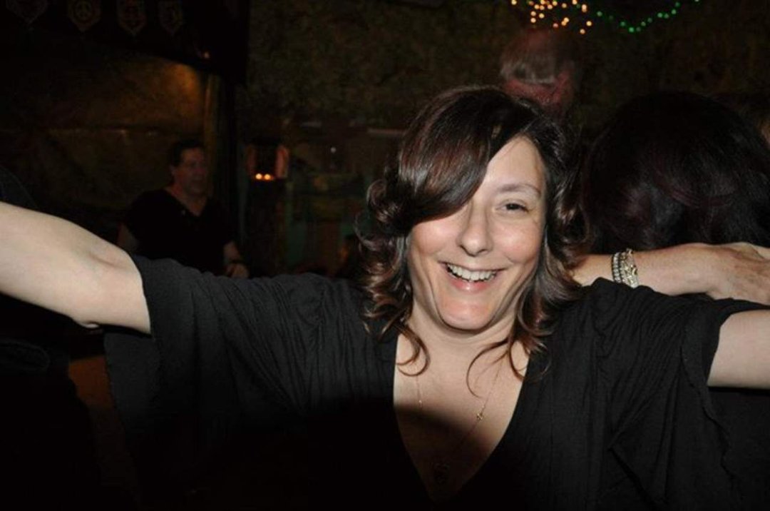 Lori Stoltmann's album, Profile Pictures