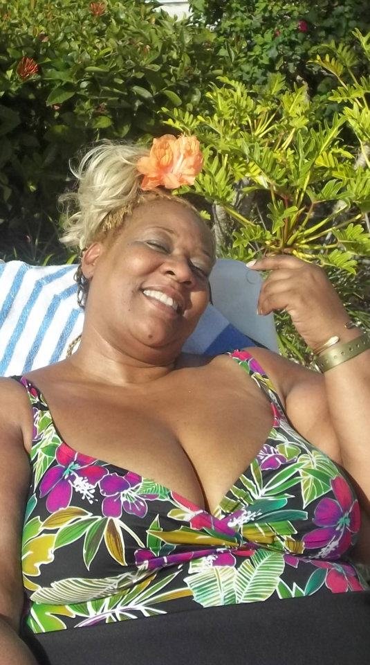 Zena Lowe's album, Low Down N' Dirty