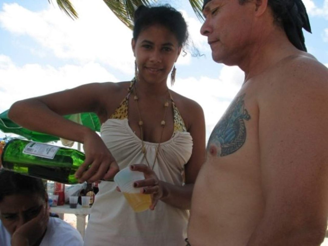 Daniel Lemus' album, Playa Boca Chica