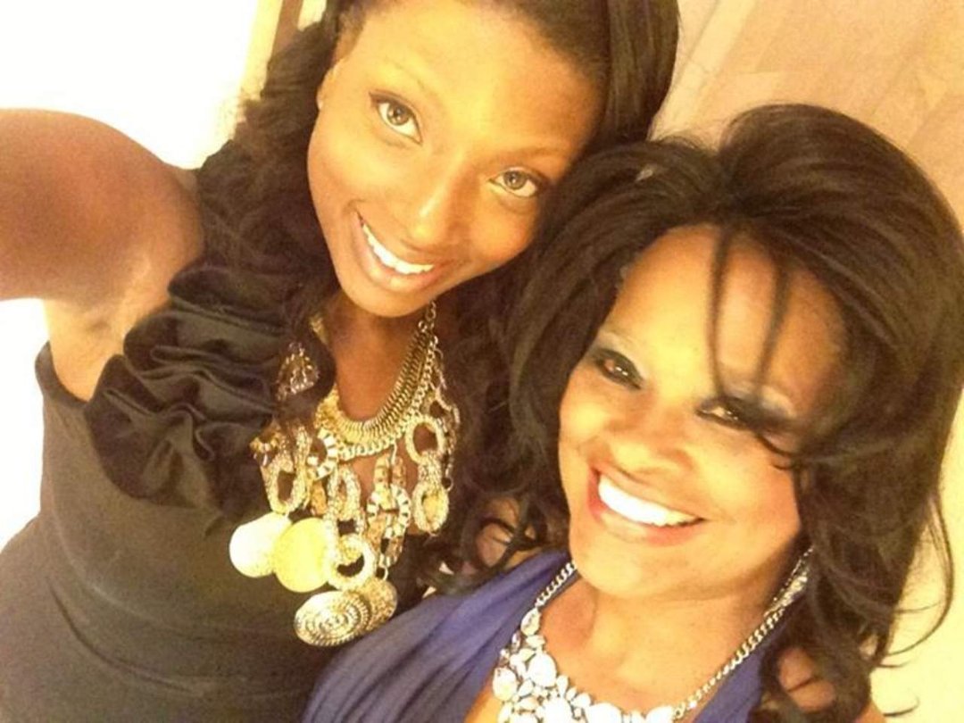 Aisha Adekunle's album, Mobile Uploads