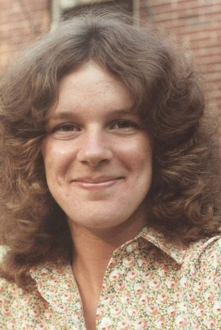 Kay Pfeiffer's album, Profile Pictures