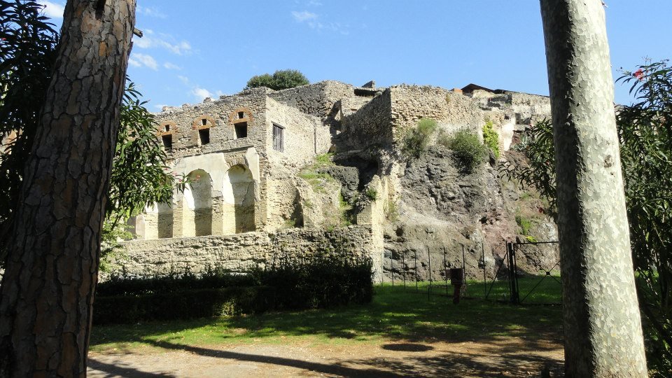 Ed James' album, Sorrento/ Pompeii Italia 2012