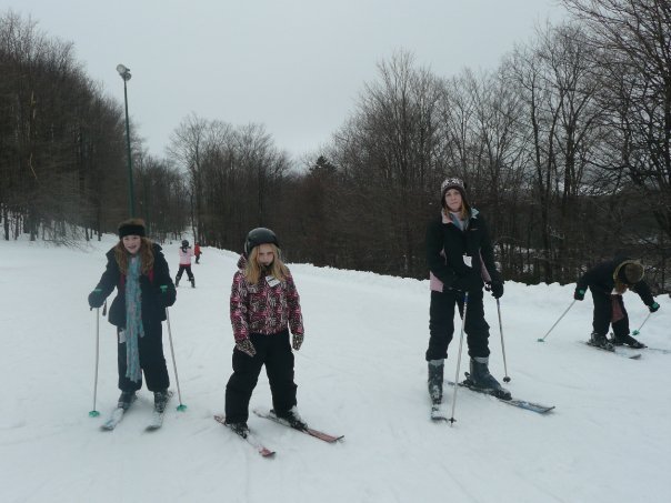 Jennifer Varney's album, ski2010