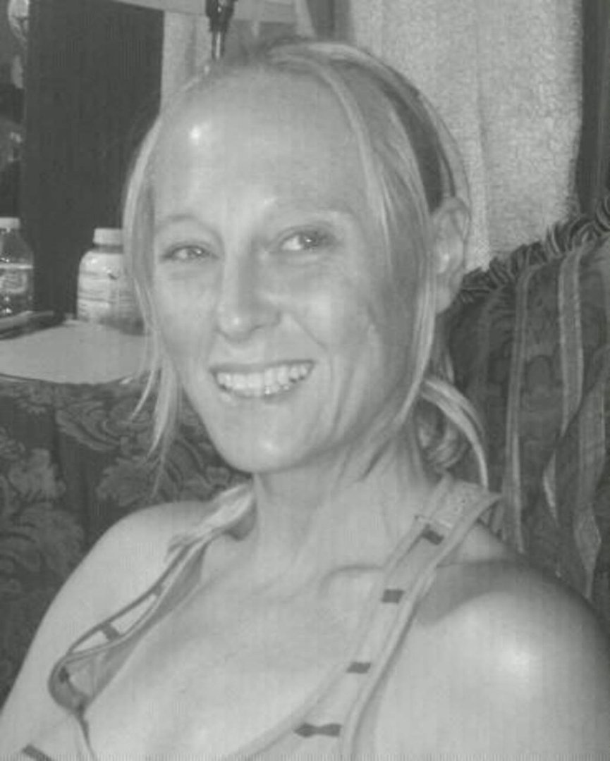 Nikki Carter's album, Mobile Uploads