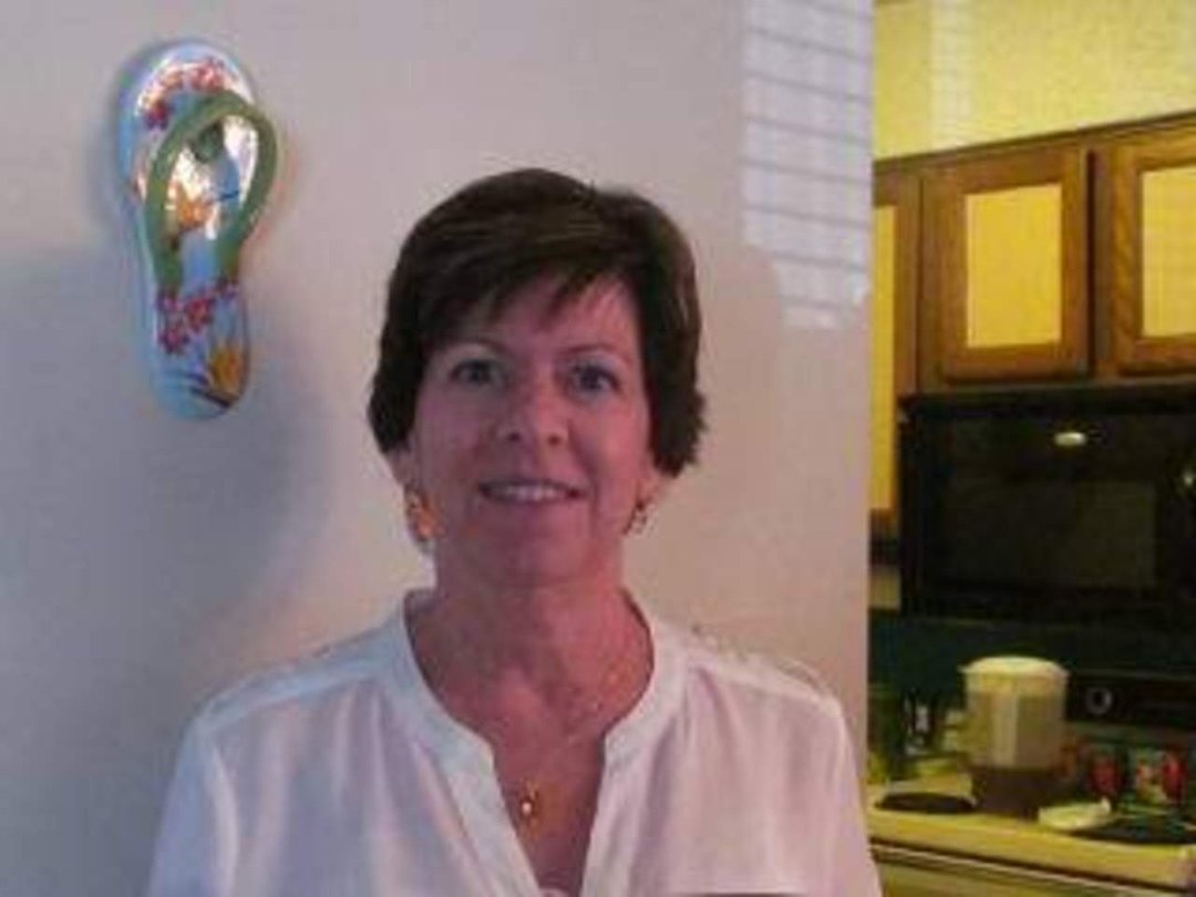 susan chamberlain's album, Profile Pictures