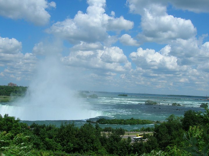 Leslie Comer's album, Niagara Falls