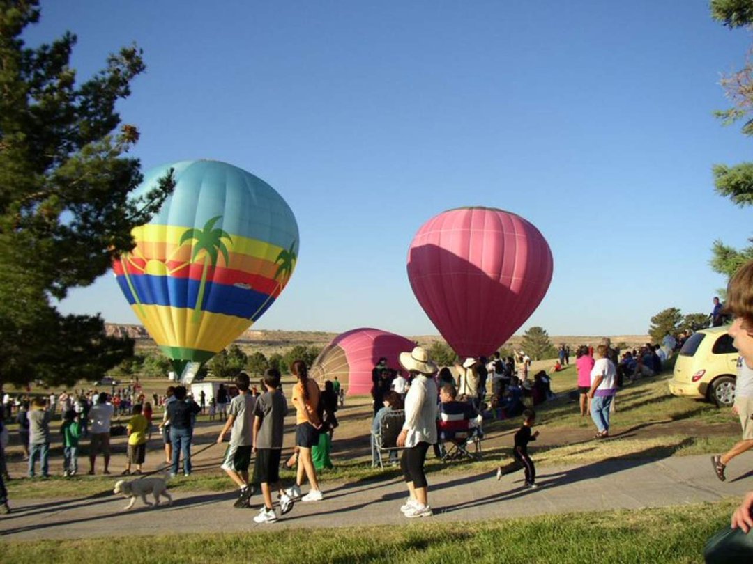 Beverly Johnson's album, Balloonfest 2011