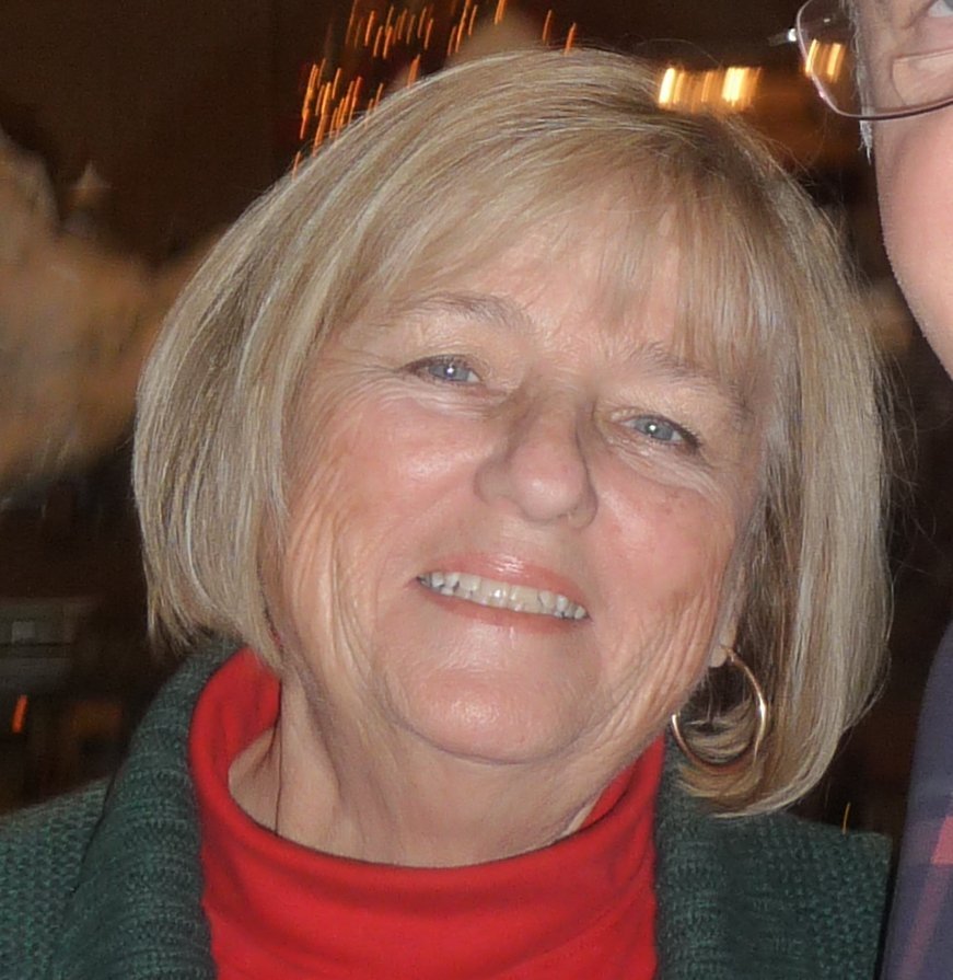 Diane Budnik MacIntyre's album, Profile Pictures