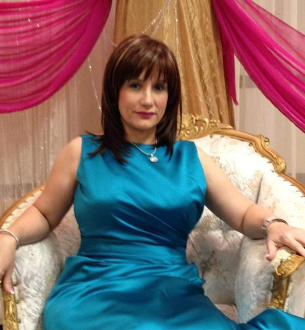 Lisa Ghanem's album, Profile Pictures