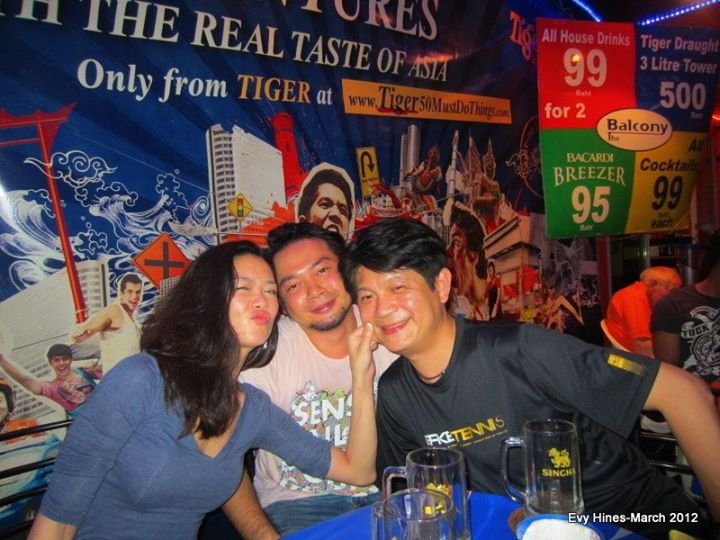 Chen Chen's album, FAMILY TIME