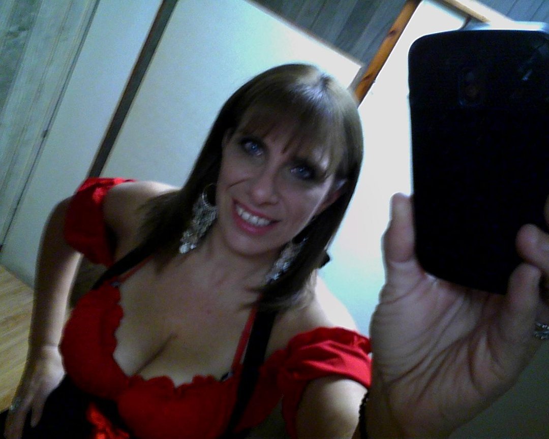 Sherry Matthews' album, Profile Pictures