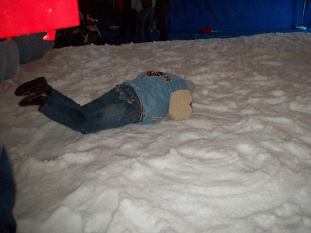 Fay Holmes' album, December 14, 2010