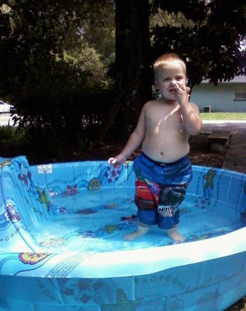 Stacy Keller's album, Chillin By The Pool