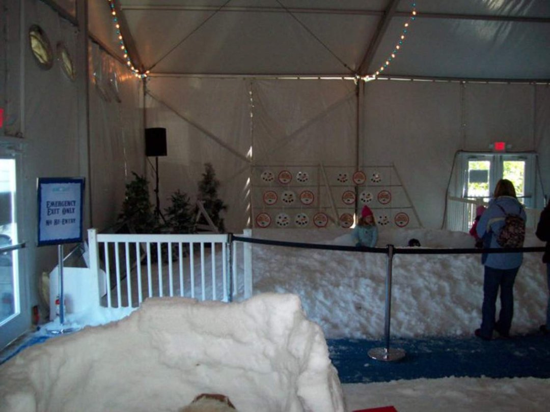 Fay Holmes' album, December 14, 2010