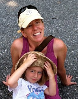 Regina Farrell's album, Profile Pictures
