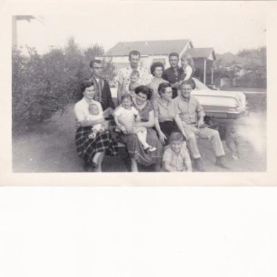 Ila Gordon's album, Profile Pictures
