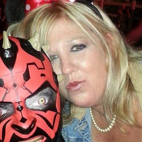 Lisa Zisk's album, Profile Pictures