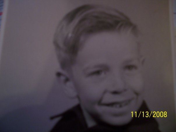 Howard Case's album, Profile Pictures