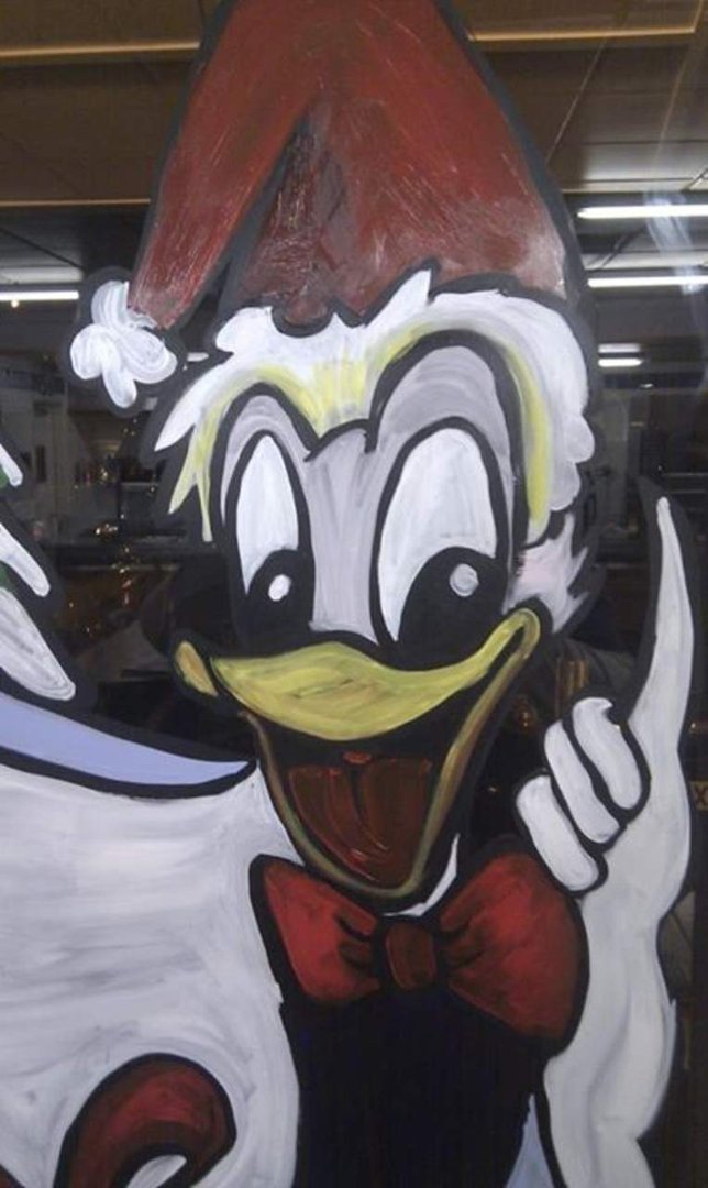 Wade McLennan's album, Tesco window paintings