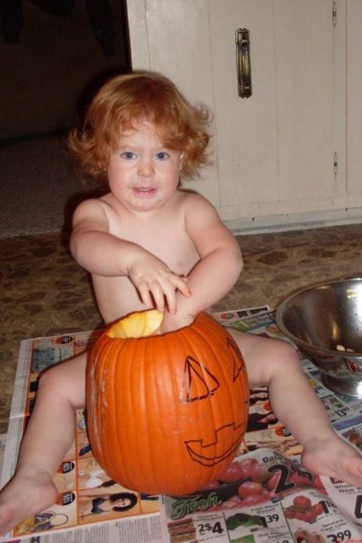 Joyce Kessler's album, Grandbabies and Great Grandbabies