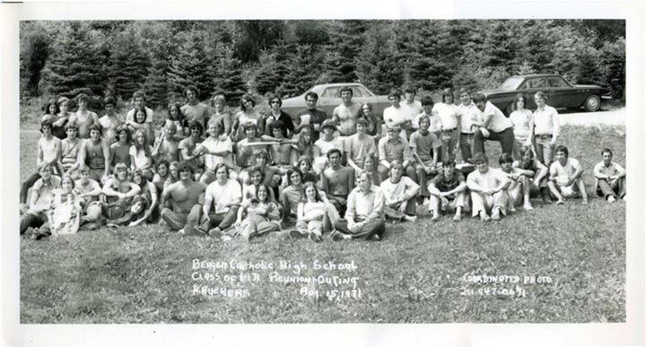 Edward Hart's album, Profile Pictures