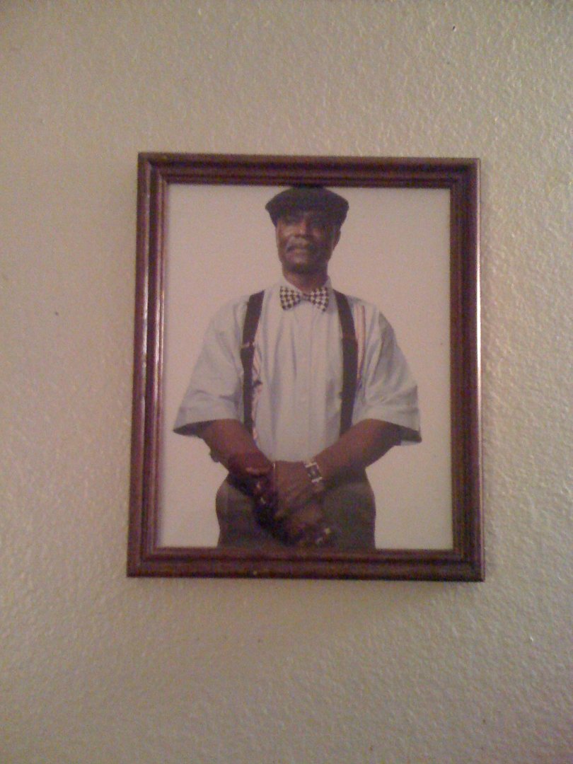 Larry Bledsoe's album, Profile Pictures