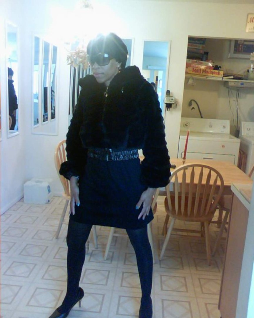 Uchendu Cunningham's album, Profile Pictures